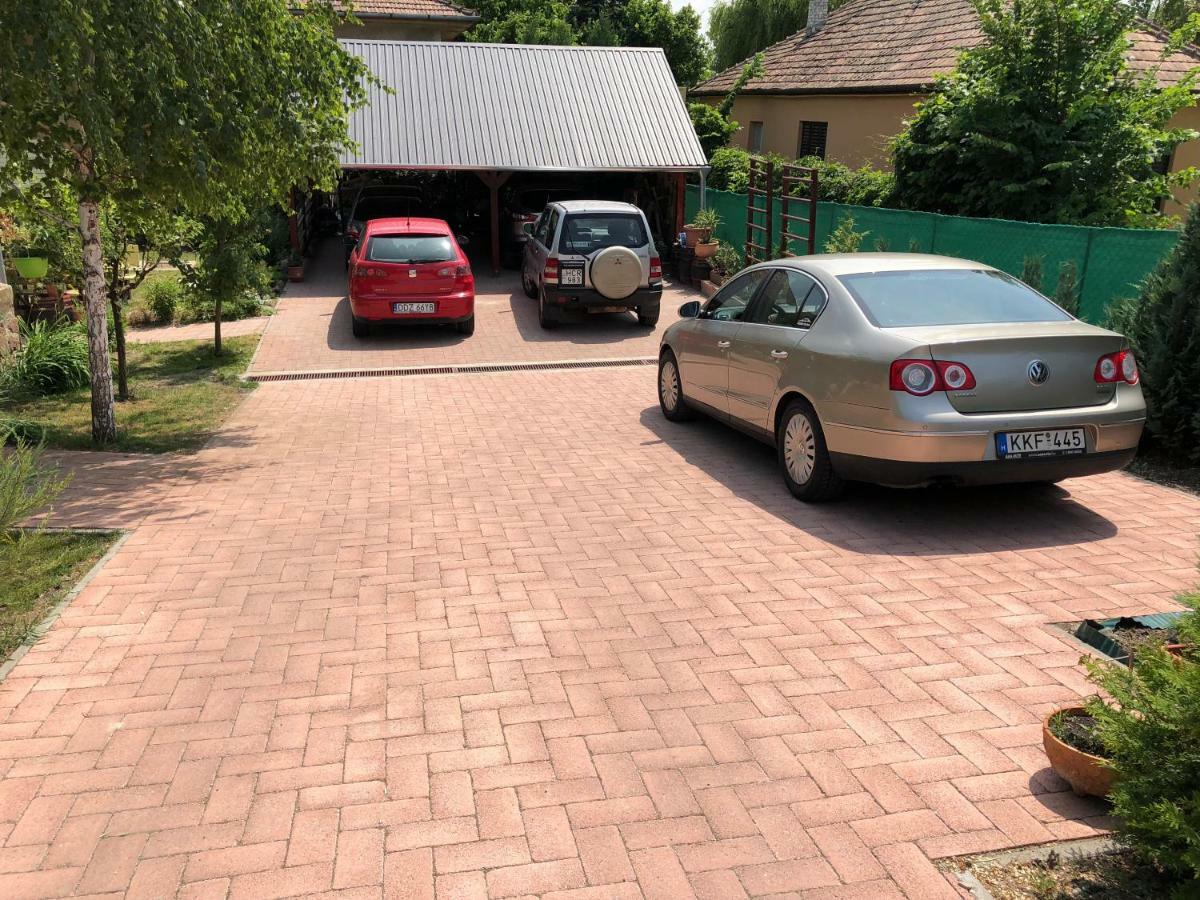 Balatonföldvár Paros Fahaz 아파트 외부 사진