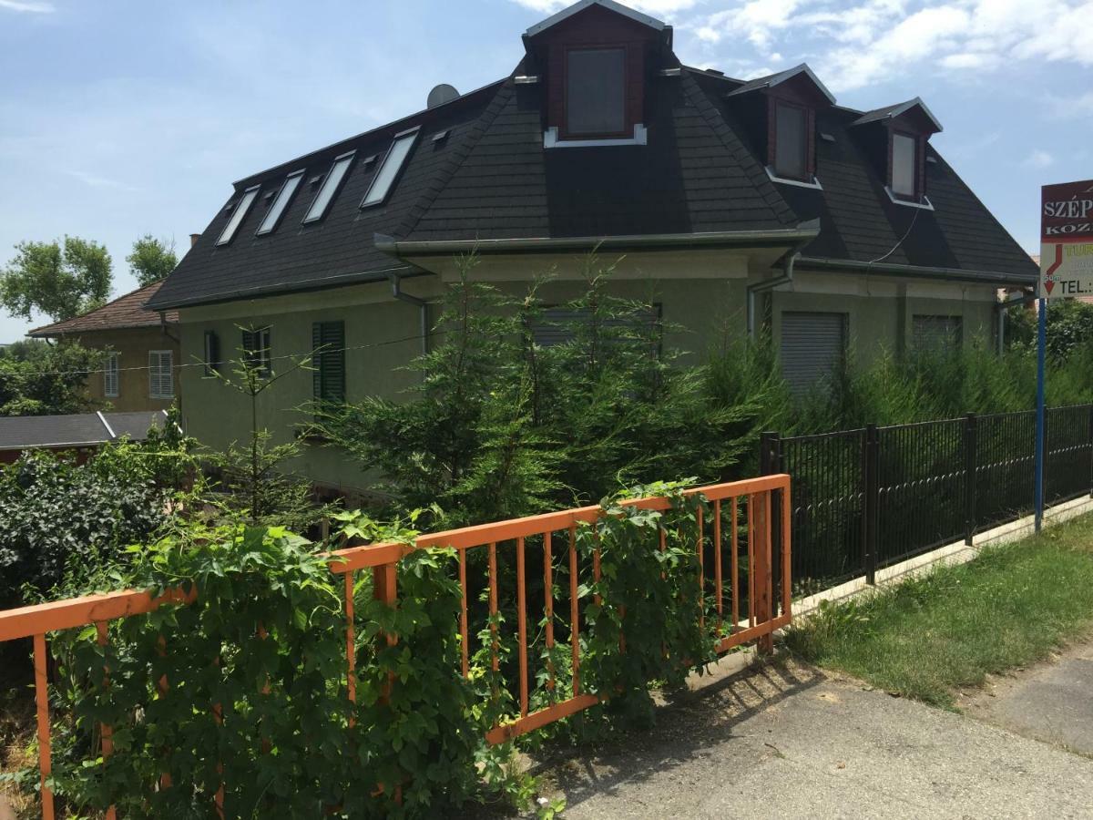 Balatonföldvár Paros Fahaz 아파트 외부 사진